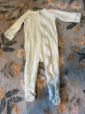 Goumi Kids One Piece Outfit 12-18 months